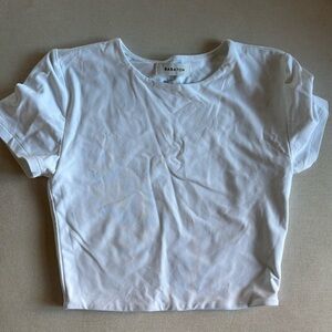 Aritzia Babaton Contour Cropped White T-Shirt